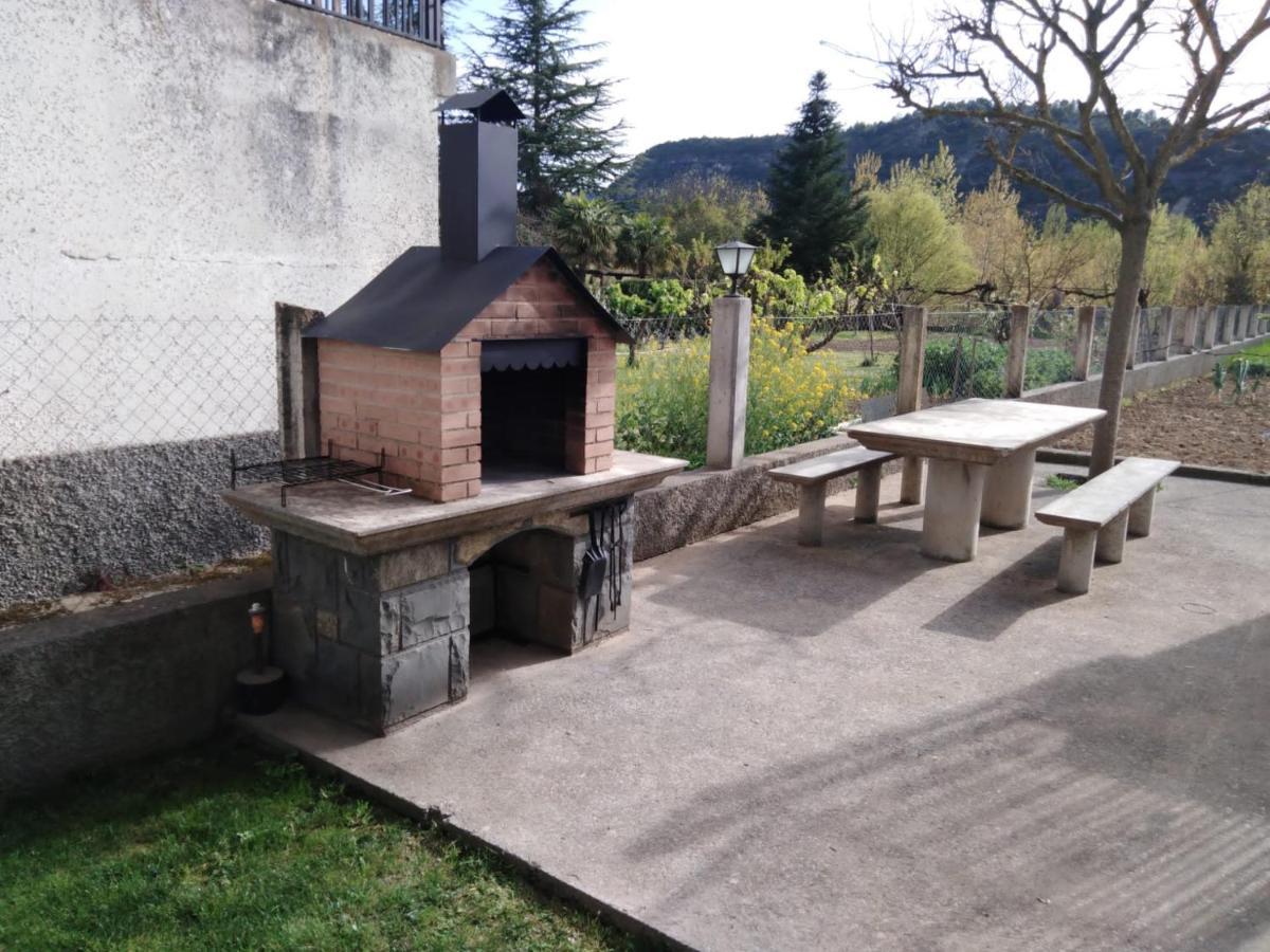 Apartment Rural Casa Paco Con Jacuzzi Exterior Y Barbacoa